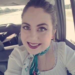 Meet your Posher, Natalie